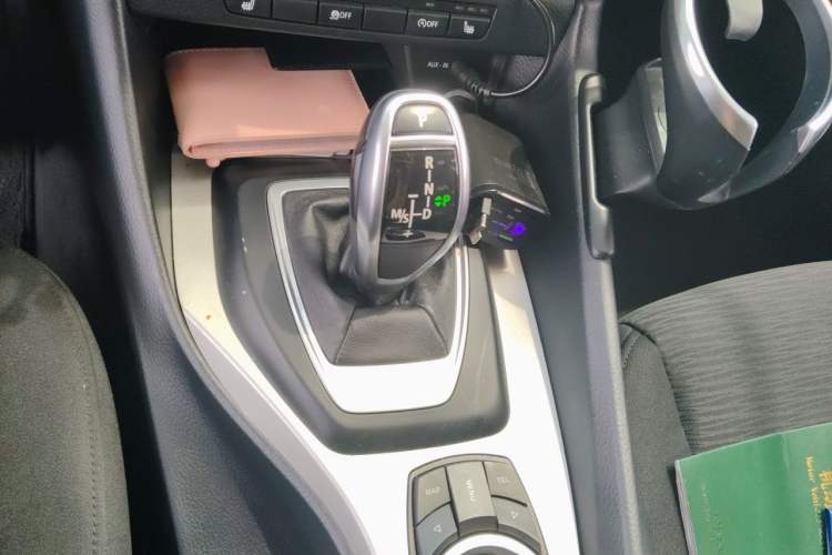 Used BMW X1 2014 sDrive18i Fashion Model Gear Lever