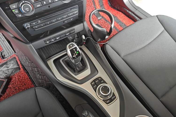 Used BMW X1 2014 sDrive18i Leading Model Gear Lever