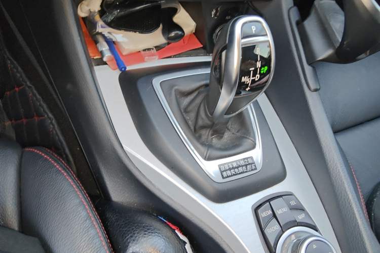 Used BMW X1 2014 sDrive20i Sports Design Package Gear Lever
