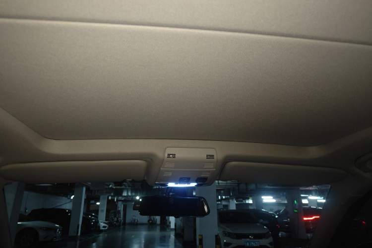 Used BMW X1 2014 sDrive18i Fashion Model Headliner