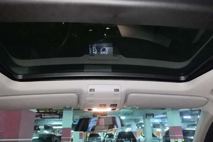 Used BMW X1 2014 sDrive18i Fashion Model Headliner