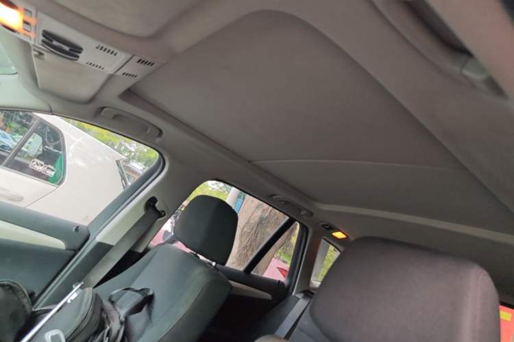 Used BMW X1 2014 sDrive18i Fashion Model Headliner