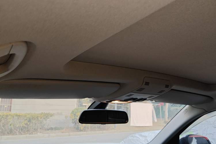 Used BMW X1 2014 sDrive20i Sports Design Package Headliner