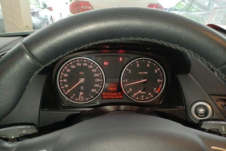 Used BMW X1 2014 sDrive18i manual model Instrument Cluster