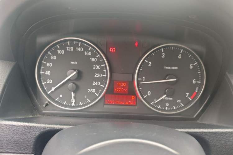 Used BMW X1 2014 sDrive18i Leading Model Instrument Cluster