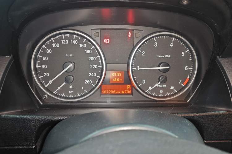 Used BMW X1 2014 sDrive18i Leading Model Instrument Cluster
