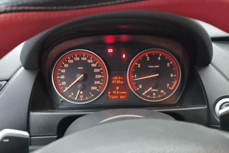 Used BMW X1 2014 xDrive20i Sports Design Package Instrument Cluster