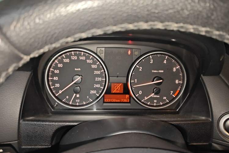 Used BMW X1 2014 sDrive18i Leading Model Instrument Cluster