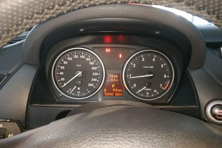 Used BMW X1 2014 sDrive18i Leading Model Instrument Cluster