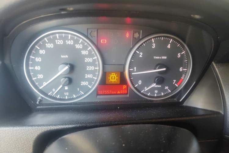 Used BMW X1 2014 sDrive18i Fashion Model Instrument Cluster