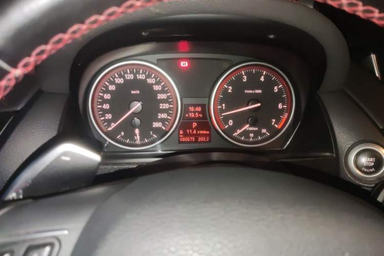Used BMW X1 2014 xDrive20i Sports Design Package Instrument Cluster