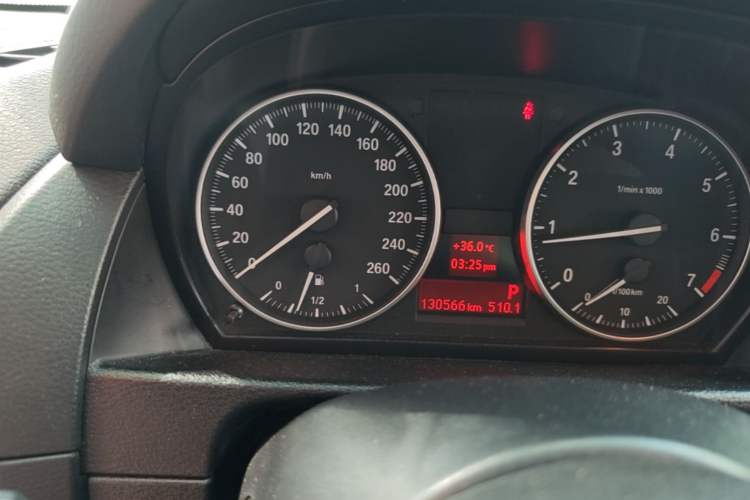 Used BMW X1 2014 sDrive18i Fashion Model Instrument Cluster