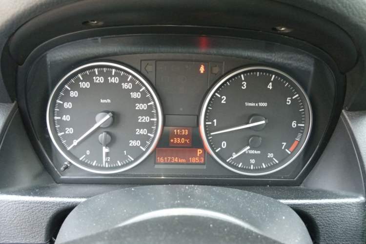 Used BMW X1 2014 sDrive18i Leading Model Instrument Cluster