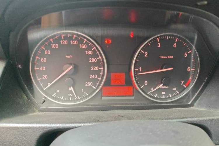 Used BMW X1 2014 sDrive18i Leading Model Instrument Cluster