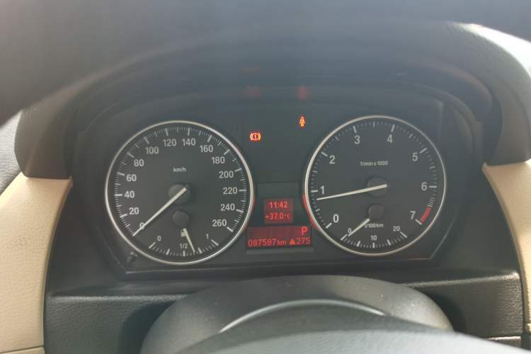 Used BMW X1 2014 sDrive18i Fashion Model Instrument Cluster