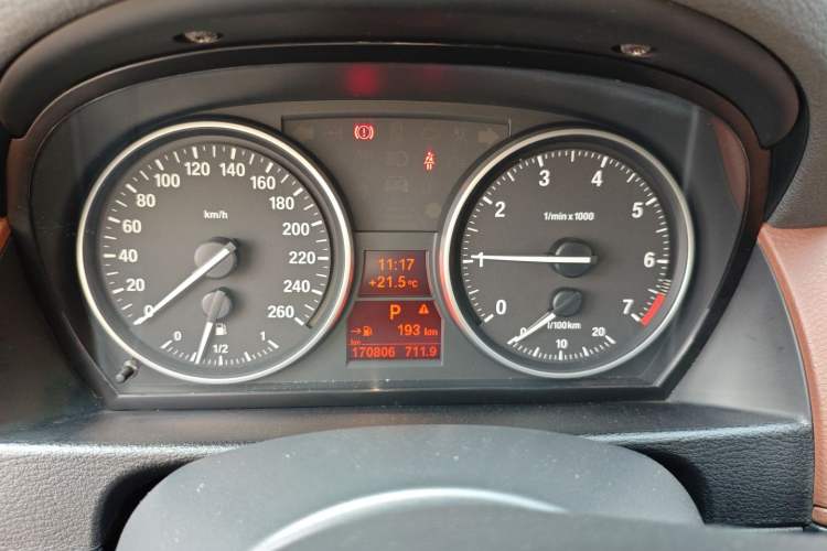 Used BMW X1 2014 xDrive20i X Design Package Instrument Cluster