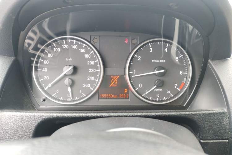 Used BMW X1 2014 sDrive18i Fashion Model Instrument Cluster