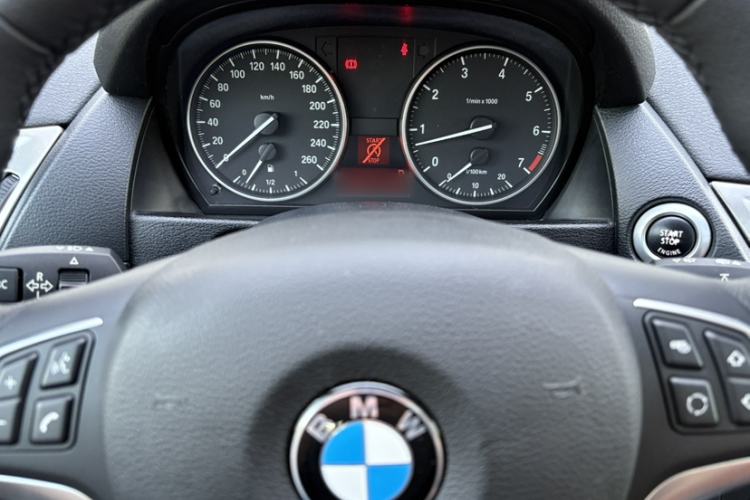 Used BMW X1 2014 sDrive18i Fashion Model Instrument Cluster