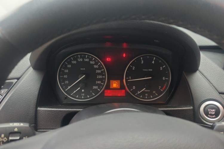 Used BMW X1 2014 sDrive18i Fashion Model Instrument Cluster