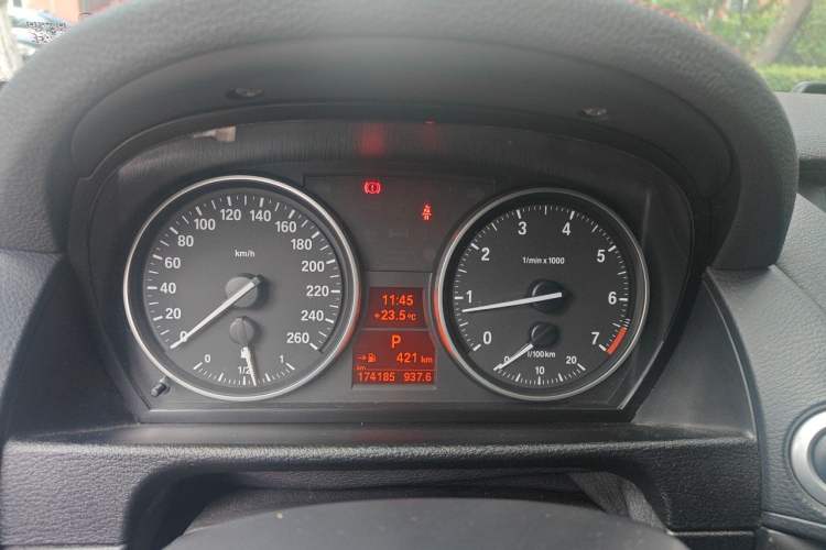 Used BMW X1 2014 xDrive20i Sports Design Package Instrument Cluster