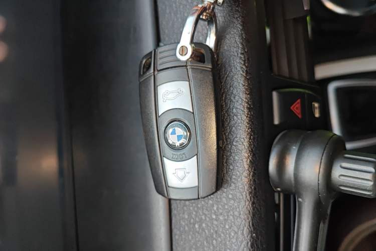 Used BMW X1 2014 sDrive18i Fashion Model Interior 1