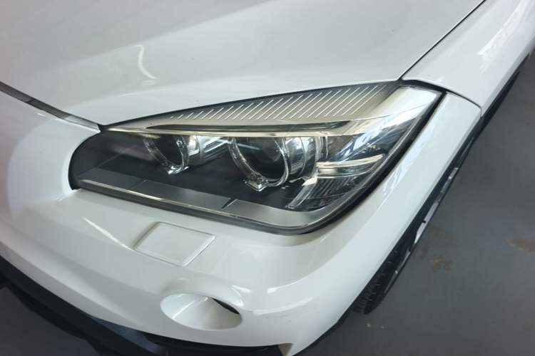 Used BMW X1 2014 xDrive20i Sports Design Package Left Front Headlight