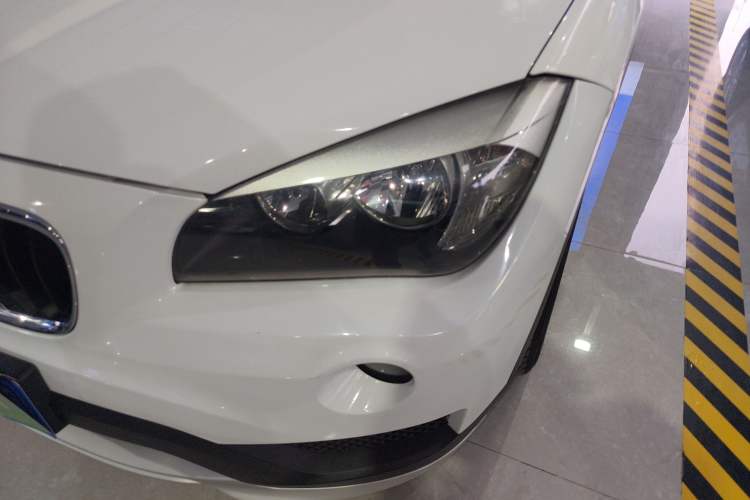 Used BMW X1 2014 sDrive18i Fashion Model Left Front Headlight