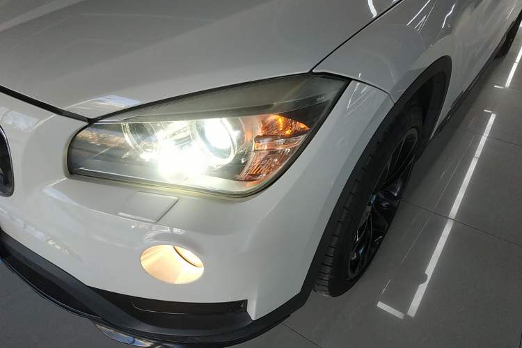 Used BMW X1 2014 sDrive18i Leading Model Left Front Headlight