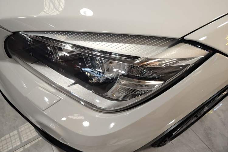 Used BMW X1 2014 sDrive18i Leading Model Left Front Headlight