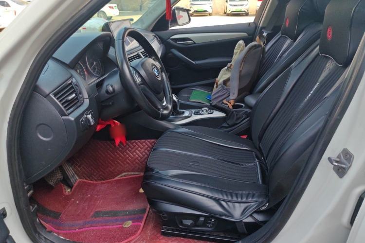 Used BMW X1 2014 sDrive18i Fashion Model Left Front Seat