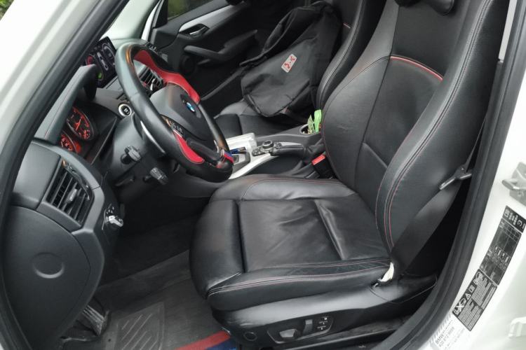 Used BMW X1 2014 xDrive20i Sports Design Package Left Front Seat