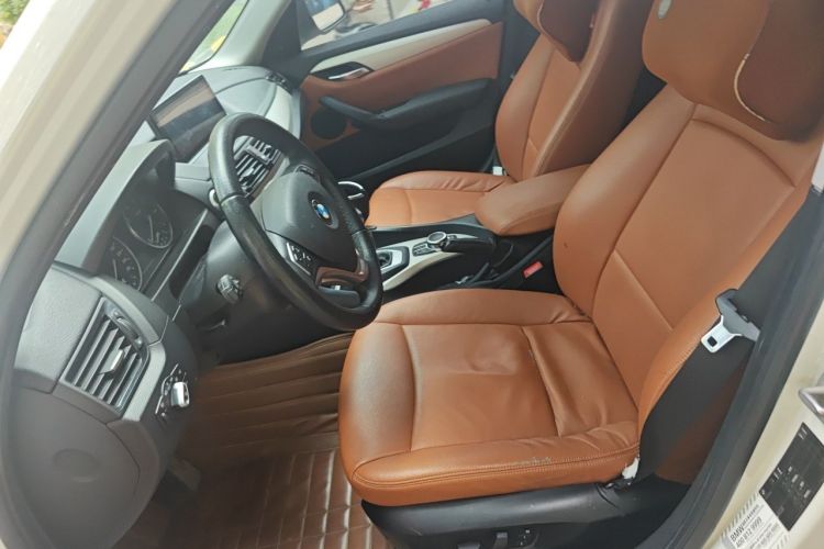 Used BMW X1 2014 sDrive18i Fashion Model Left Front Seat