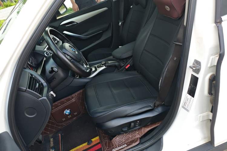 Used BMW X1 2014 sDrive18i Fashion Model Left Front Seat
