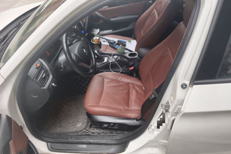 Used BMW X1 2014 sDrive18i Fashion Model Left Front Seat
