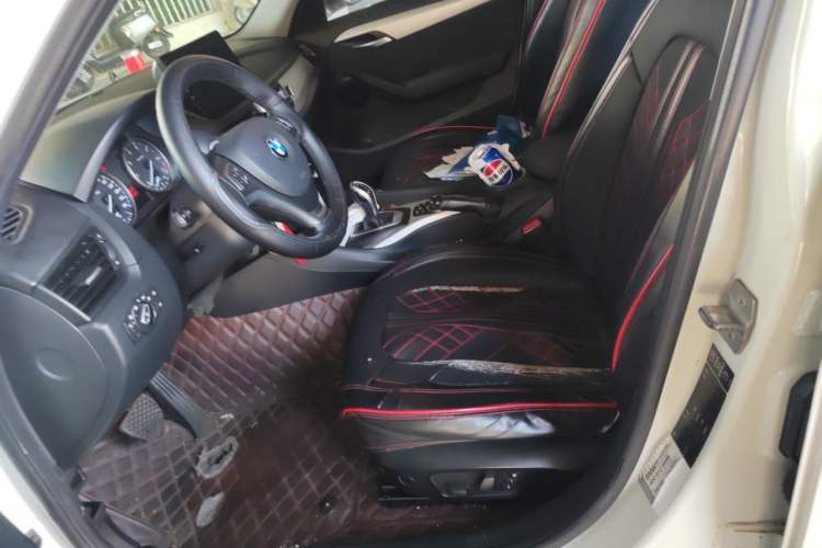 Used BMW X1 2014 sDrive18i Fashion Model Left Front Seat