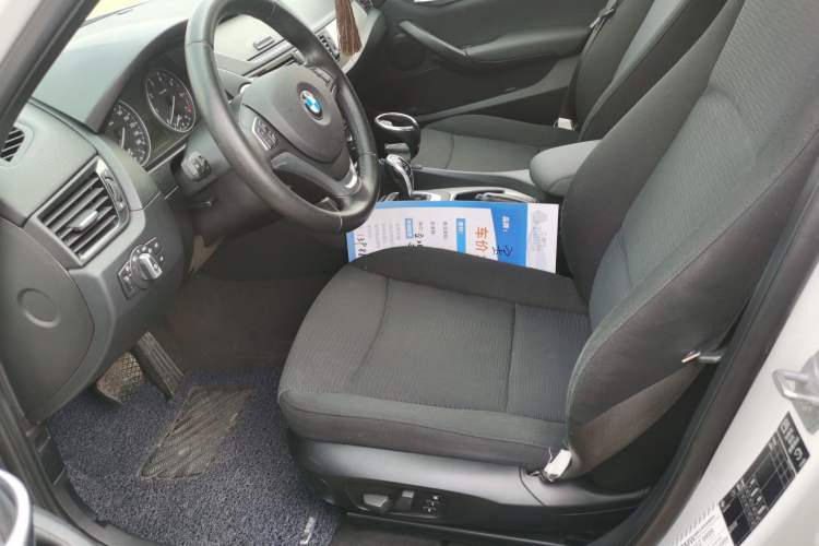 Used BMW X1 2014 sDrive18i Fashion Model Left Front Seat
