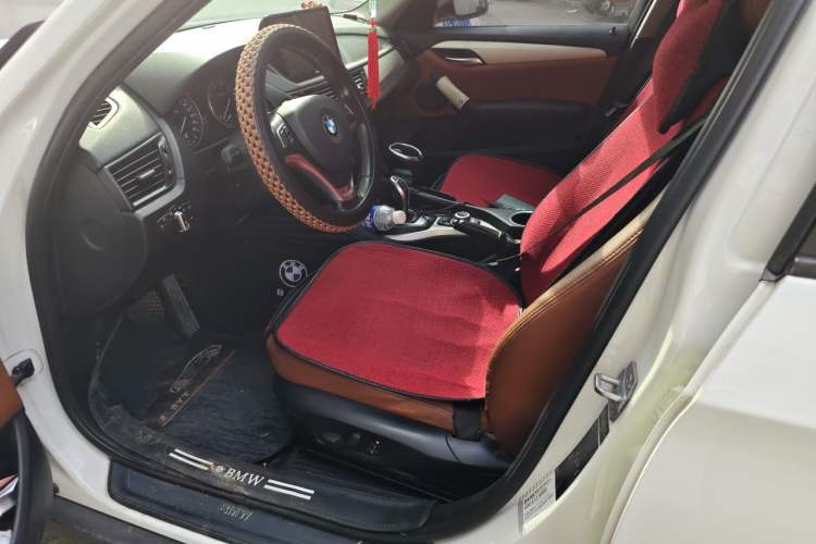 Used BMW X1 2014 sDrive18i Fashion Model Left Front Seat