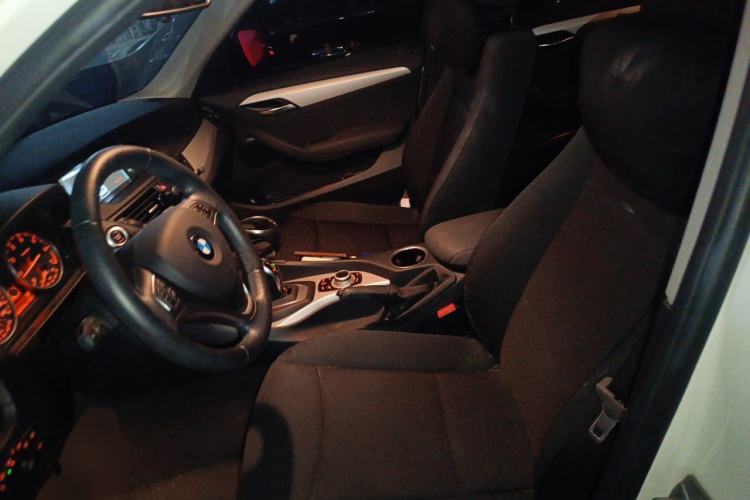 Used BMW X1 2014 sDrive18i Fashion Model Left Front Seat