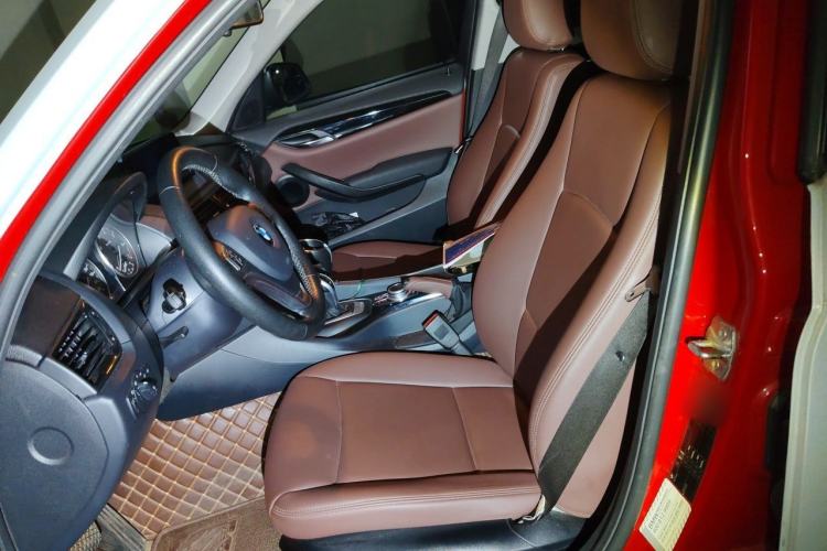 Used BMW X1 2014 sDrive18i Fashion Model Left Front Seat