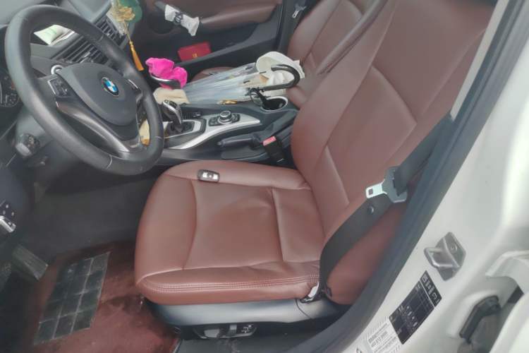 Used BMW X1 2014 sDrive18i Leading Model Left Front Seat