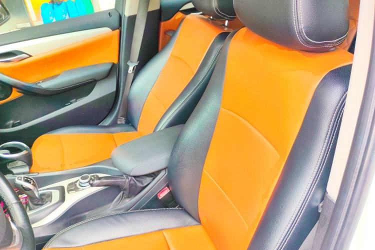 Used BMW X1 2014 sDrive18i Fashion Model Left Front Seat
