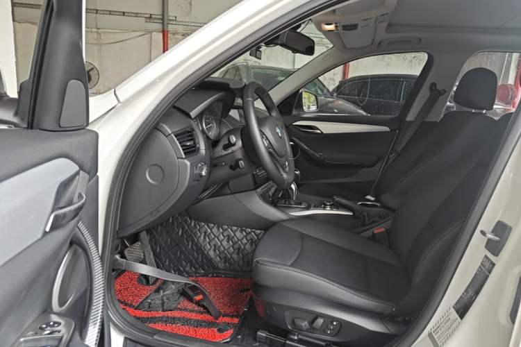 Used BMW X1 2014 sDrive18i Leading Model Left Front Seat