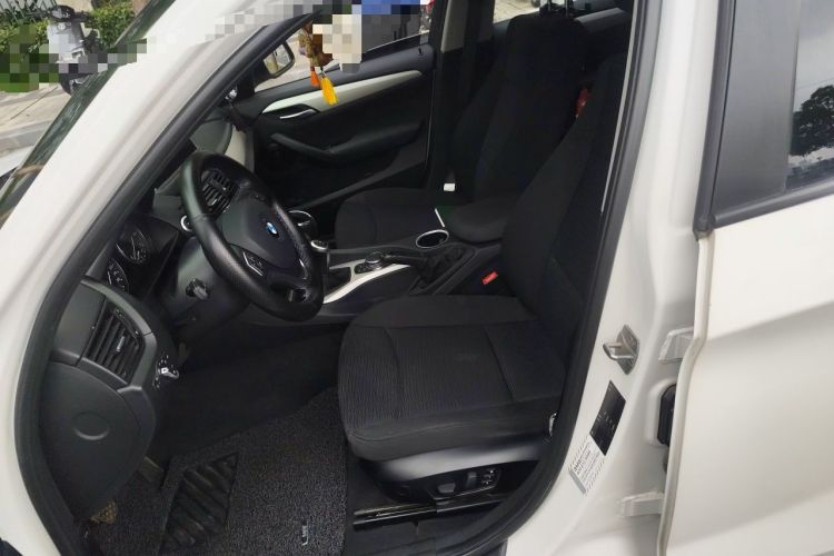 Used BMW X1 2014 sDrive18i manual model Left Front Seat