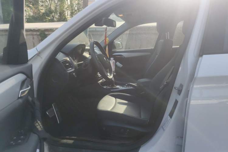 Used BMW X1 2014 sDrive18i Leading Model Left Front Seat