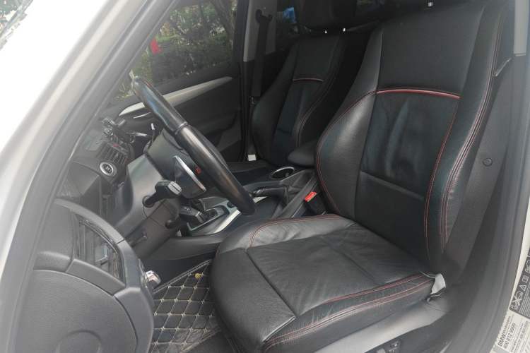 Used BMW X1 2014 xDrive20i Sports Design Package Left Front Seat
