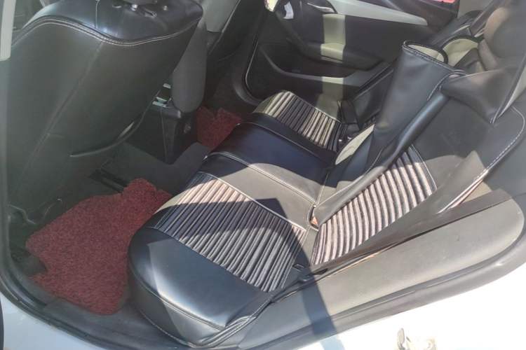 Used BMW X1 2014 sDrive18i Leading Model Left Rear Seat