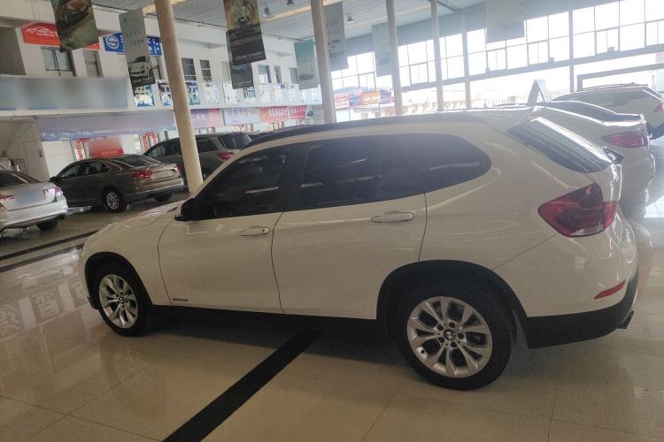 Used BMW X1 2014 sDrive18i Fashion Model Left Side