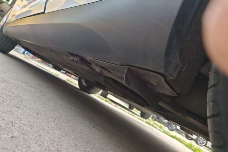 Used BMW X1 2014 sDrive18i Fashion Model Left Side Sill