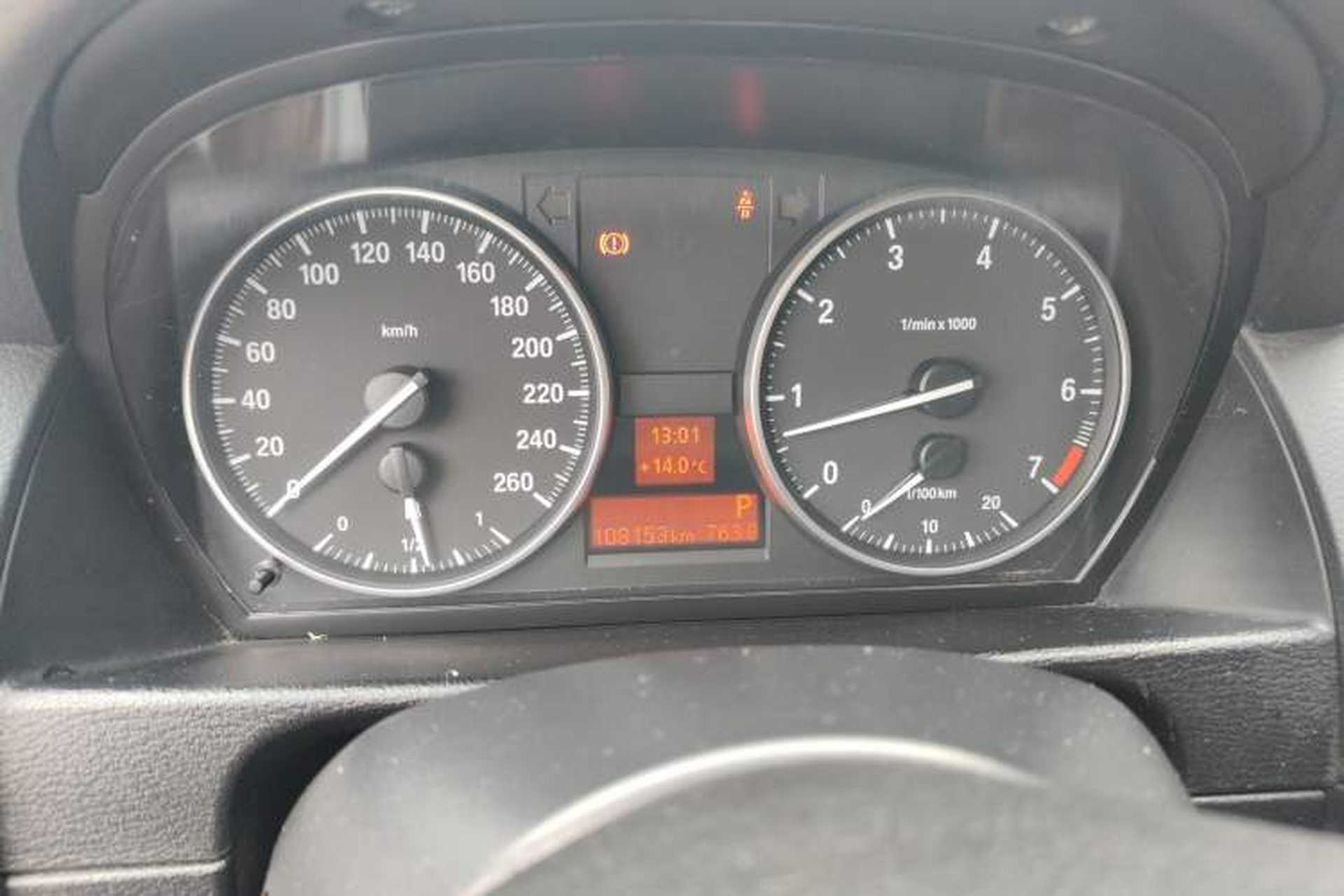 Used BMW X1 2014 sDrive18i Leading Model Odometer Close Up