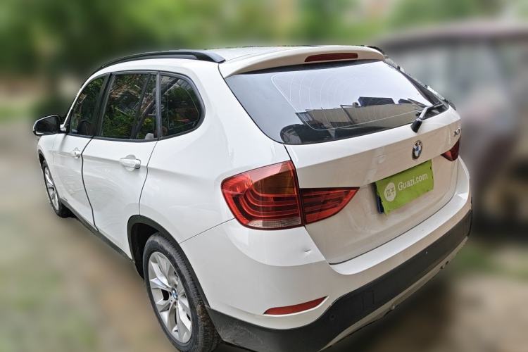 Used BMW X1 2014 sDrive18i Fashion Model Rear Left 45 Deg